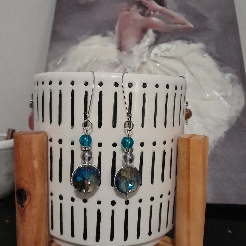 Craft hand made crystal beads earrings
